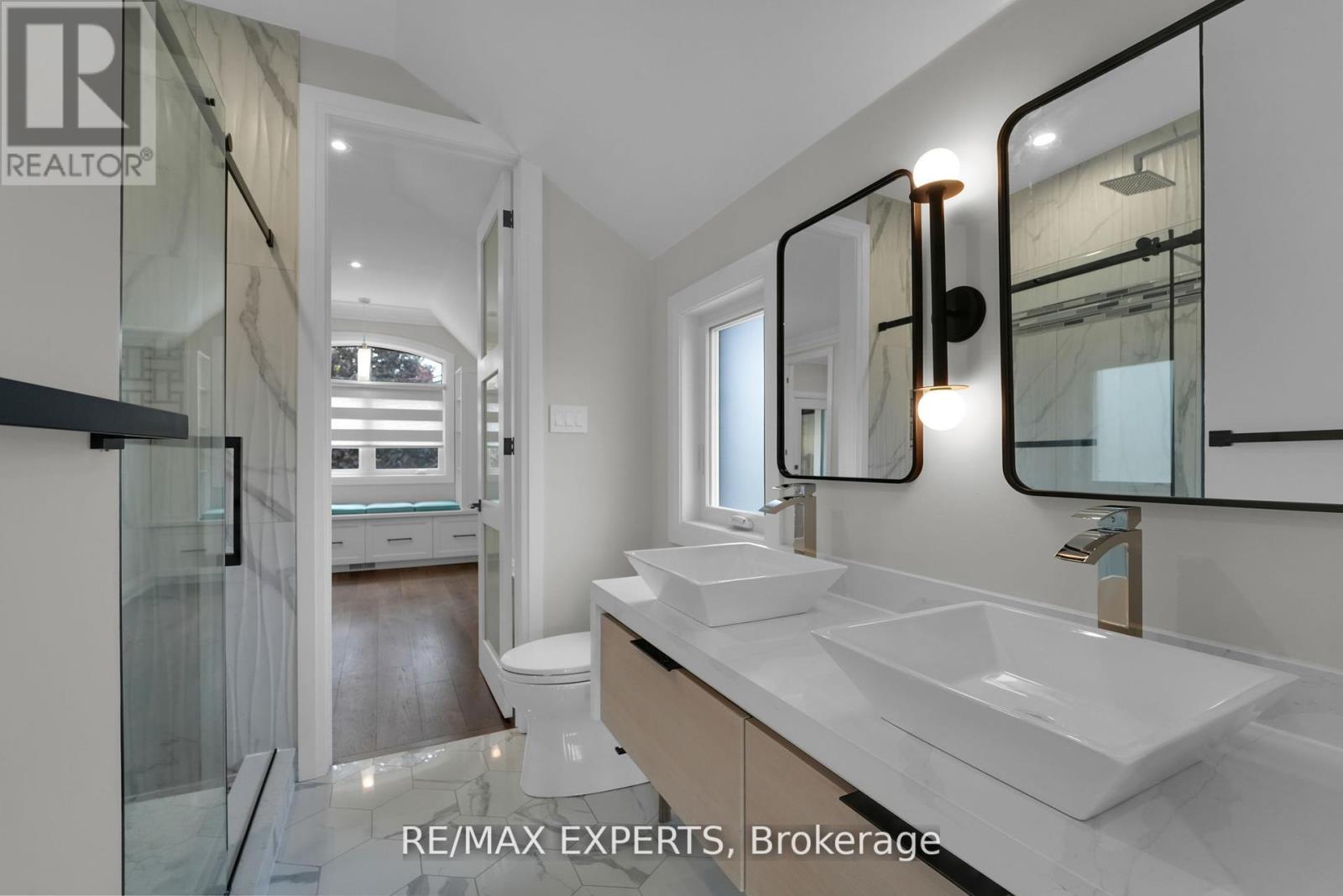 92 Churchill Avenue, Toronto (Willowdale West), Ontario  M2N 1Z1 - Photo 38 - C12376935