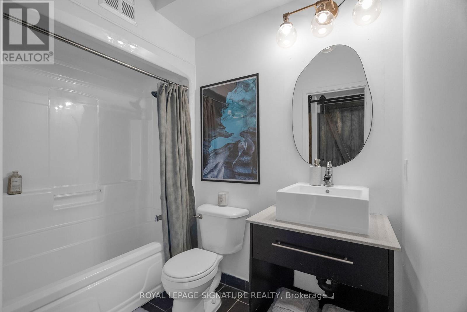 206 - 781 King Street W, Toronto (Niagara), Ontario  M5V 3L5 - Photo 21 - C12376961