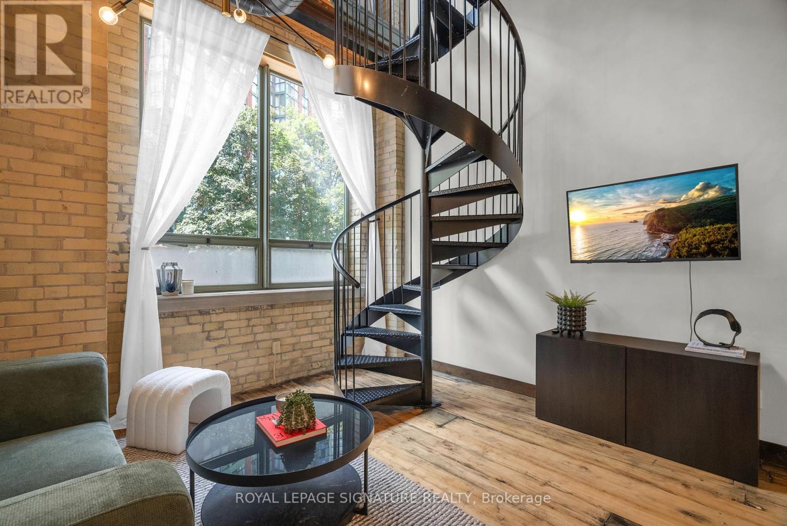 206 - 781 King Street W, Toronto (Niagara), Ontario  M5V 3L5 - Photo 4 - C12376961