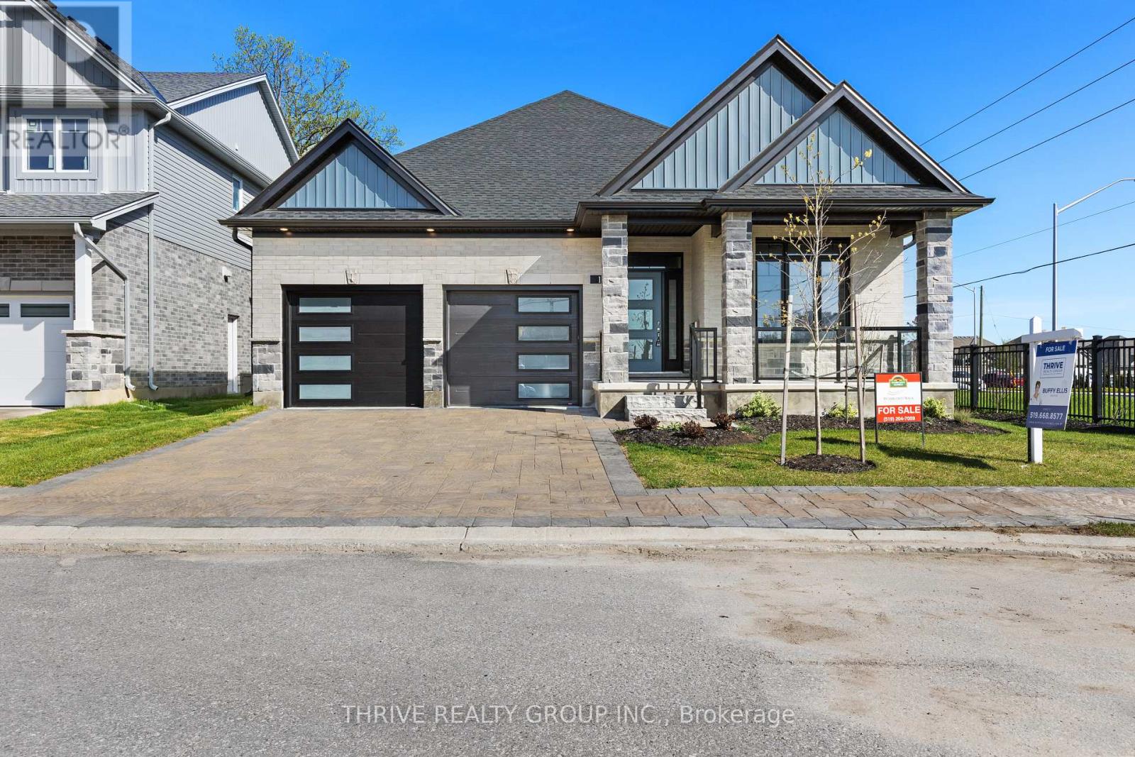 1 - 1061 Eagletrace Drive, London North, Ontario  N6G 0T3 - Photo 2 - X12377096
