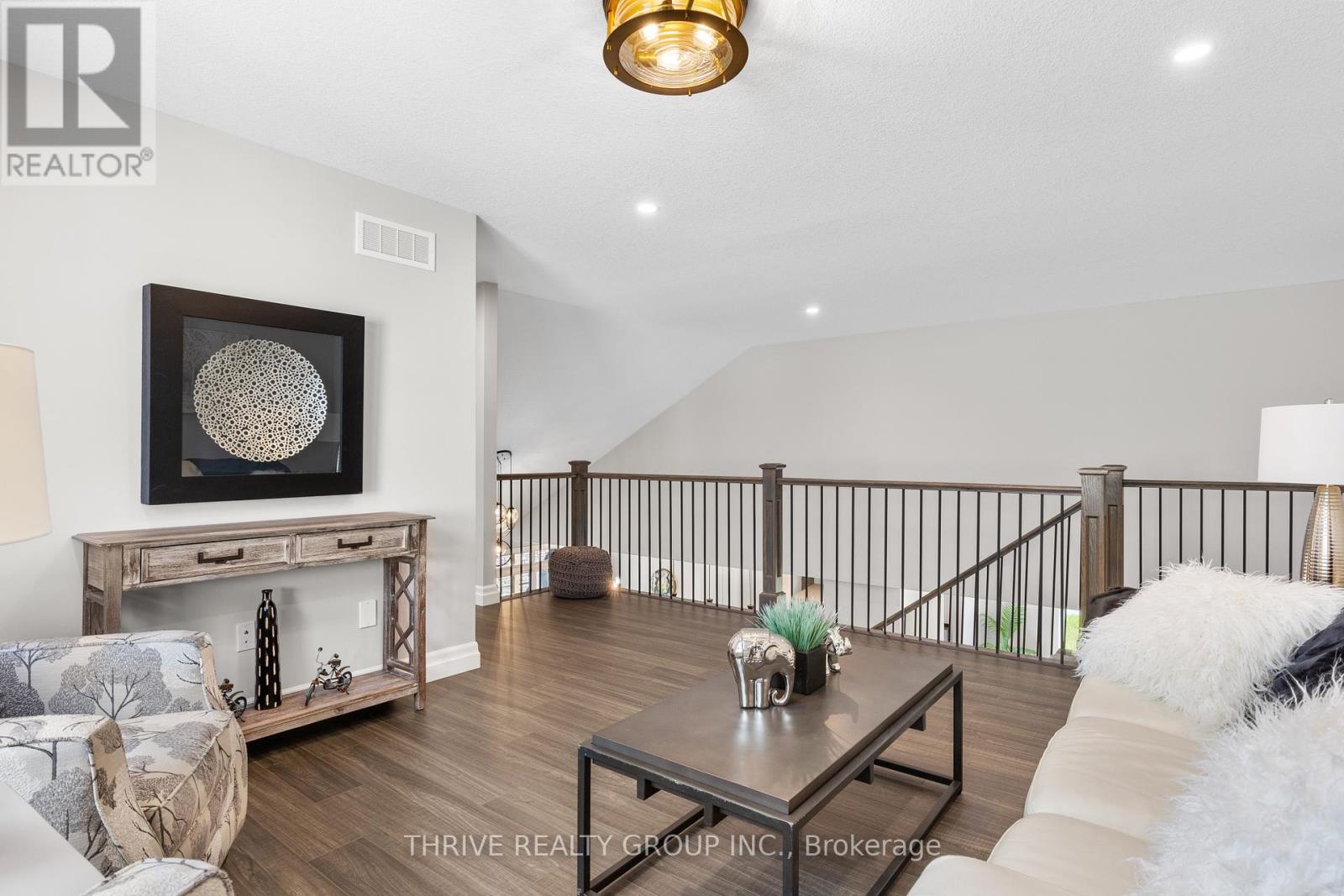 1 - 1061 Eagletrace Drive, London North, Ontario  N6G 0T3 - Photo 31 - X12377096