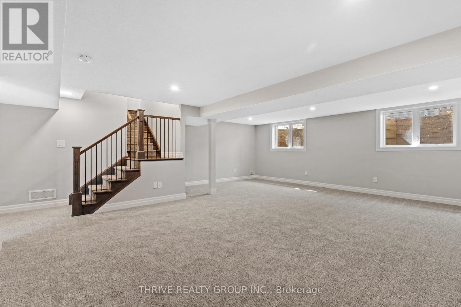 1 - 1061 Eagletrace Drive, London North, Ontario  N6G 0T3 - Photo 45 - X12377096