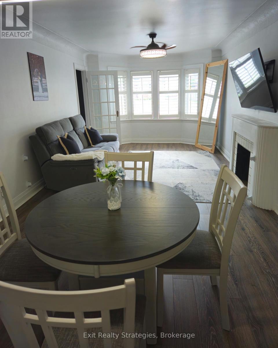1709 King Street E, Hamilton, Ontario  L8K 1V4 - Photo 6 - X12377067