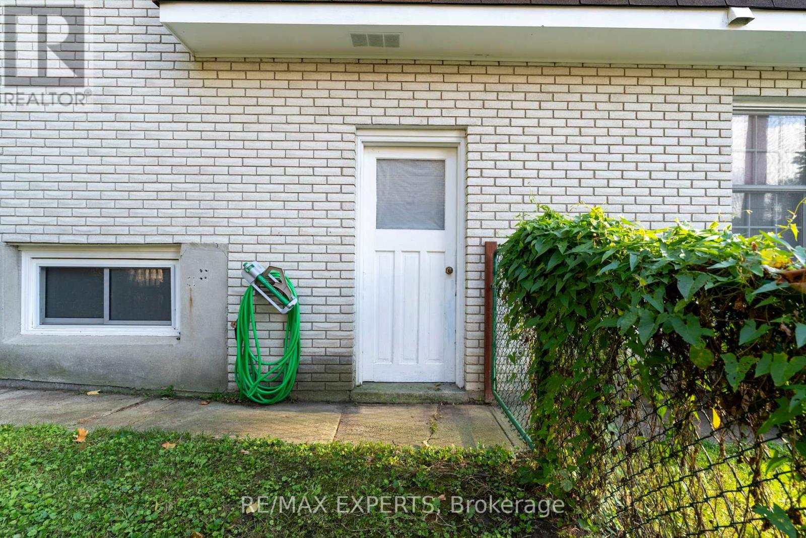 128 Heather Avenue, Cambridge, Ontario  N3C 2Y7 - Photo 35 - X12376540