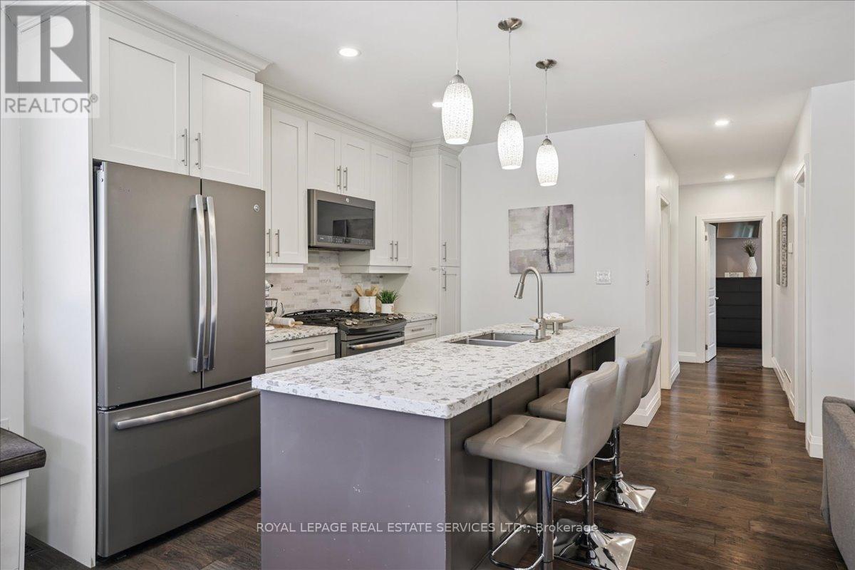 4 Rembe Avenue, Hamilton, Ontario  L8H 7G6 - Photo 12 - X12376800