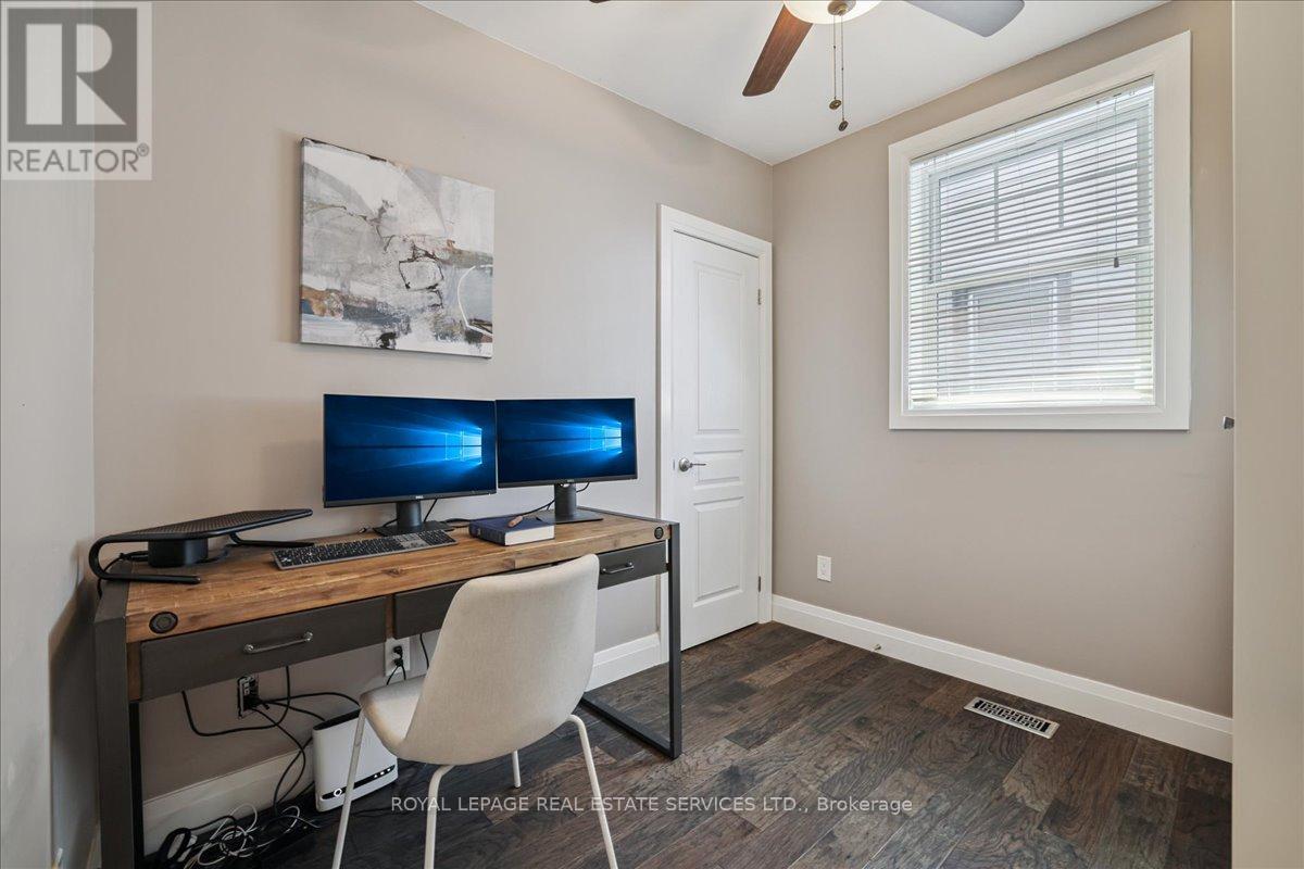 4 Rembe Avenue, Hamilton, Ontario  L8H 7G6 - Photo 16 - X12376800
