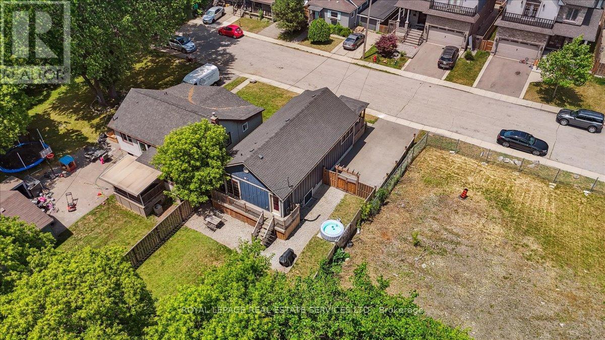 4 Rembe Avenue, Hamilton, Ontario  L8H 7G6 - Photo 27 - X12376800