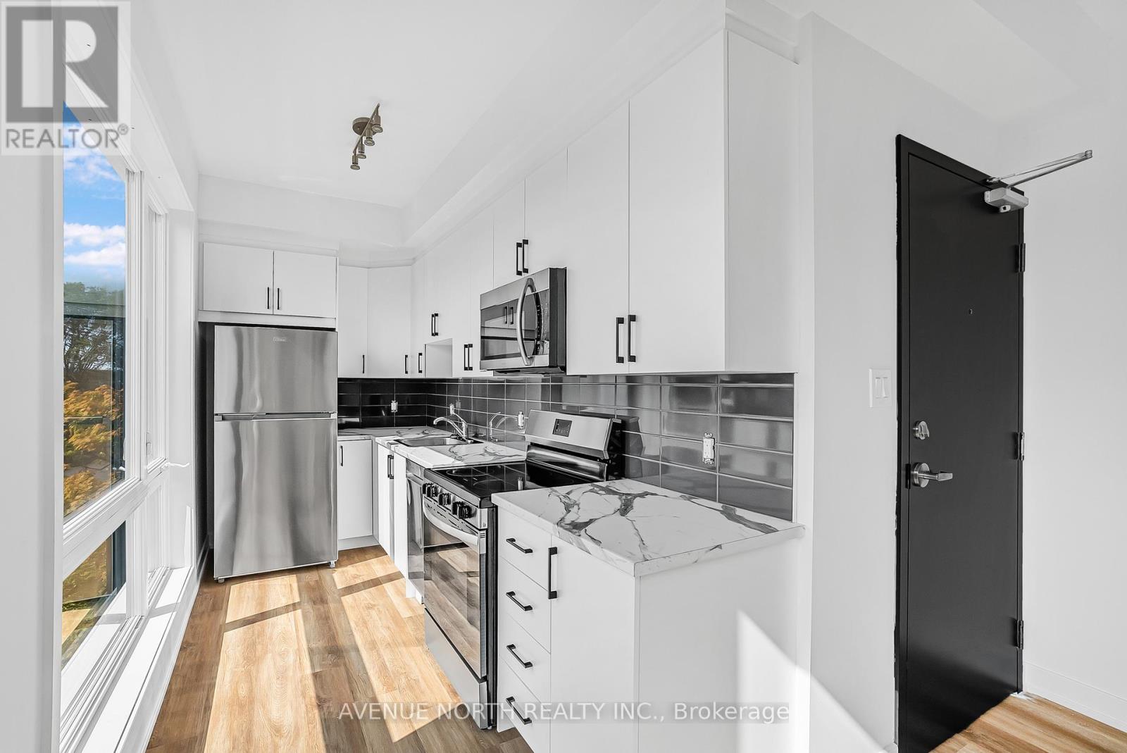 05 - 391 Dieppe Street, Ottawa, Ontario  K1L 6V3 - Photo 3 - X12377013