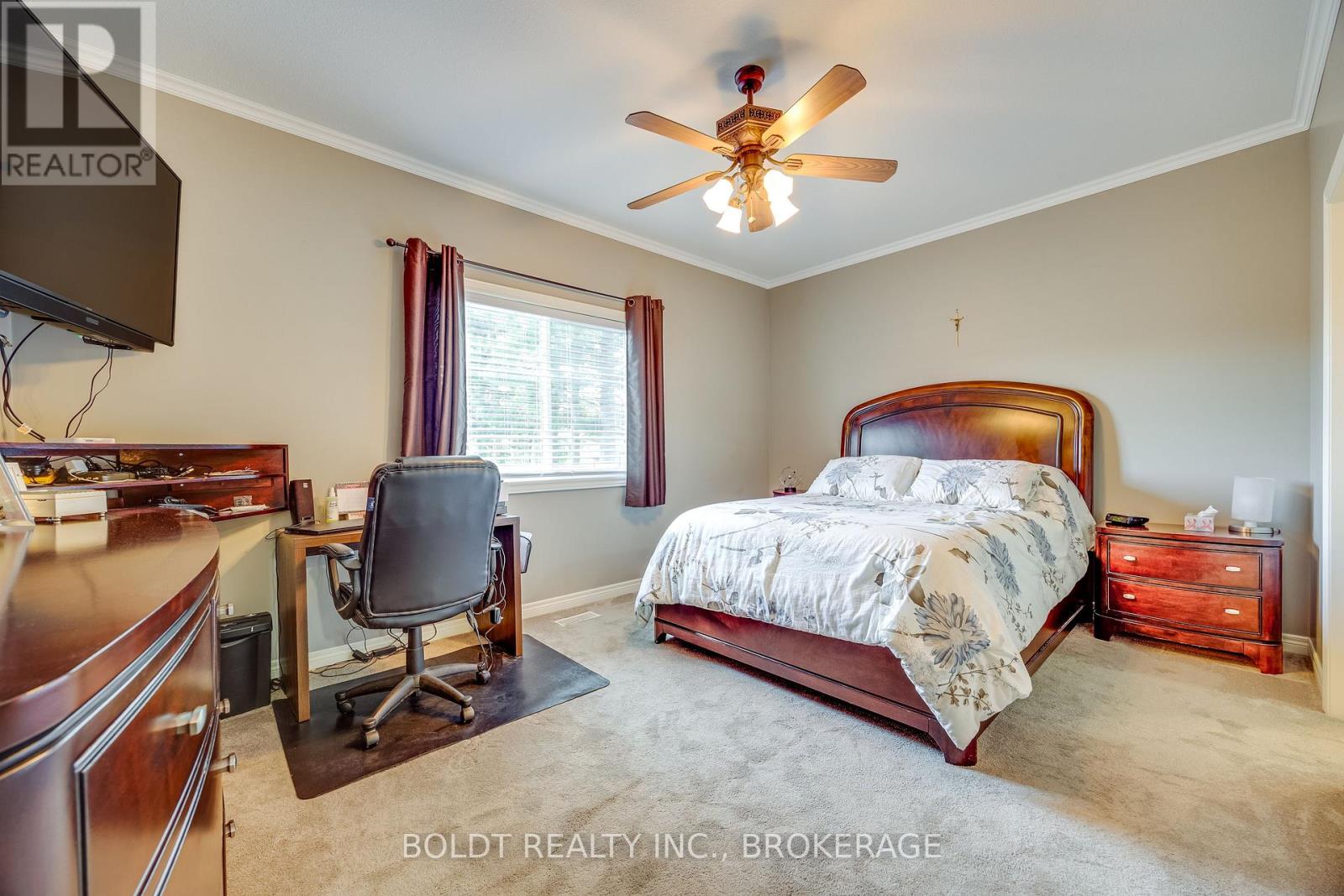 1127 Pelham Street, Pelham, Ontario  L3C 3E4 - Photo 12 - X12377174