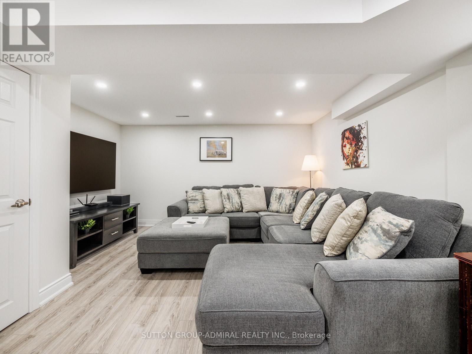 2 Marathon Avenue, Vaughan, Ontario  L4K 5H1 - Photo 30 - N12376860