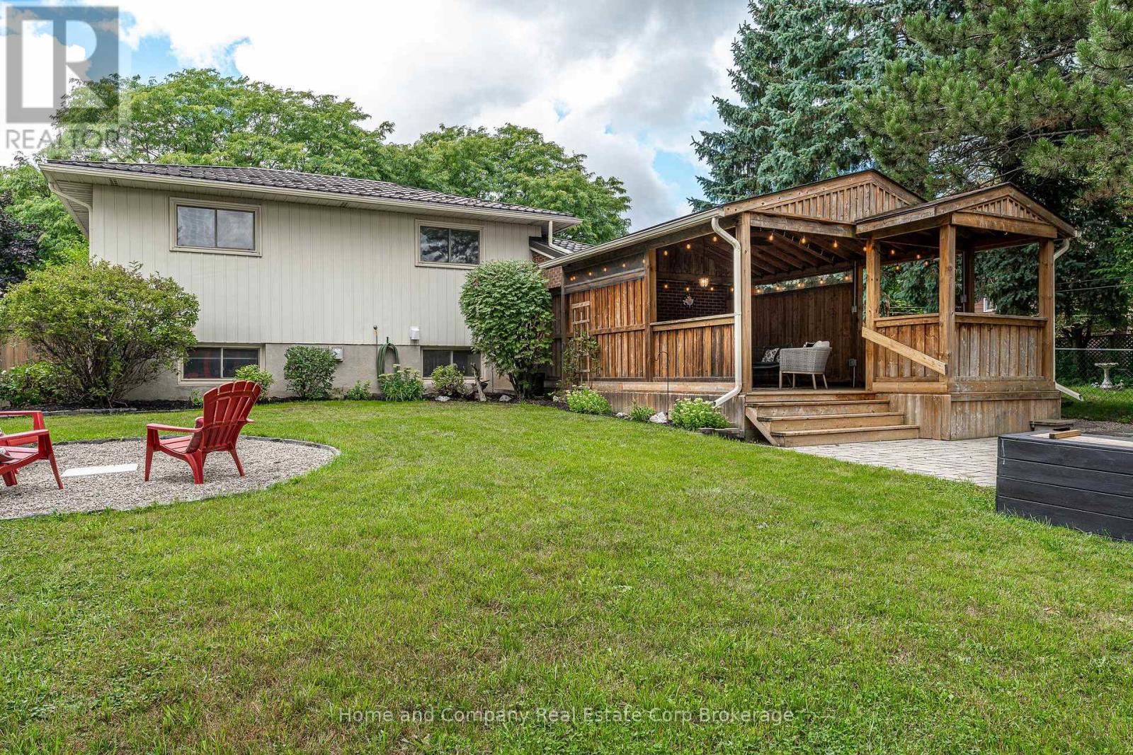 8 Murray Hill Road, Stratford, Ontario  N5A 7J8 - Photo 34 - X12377128