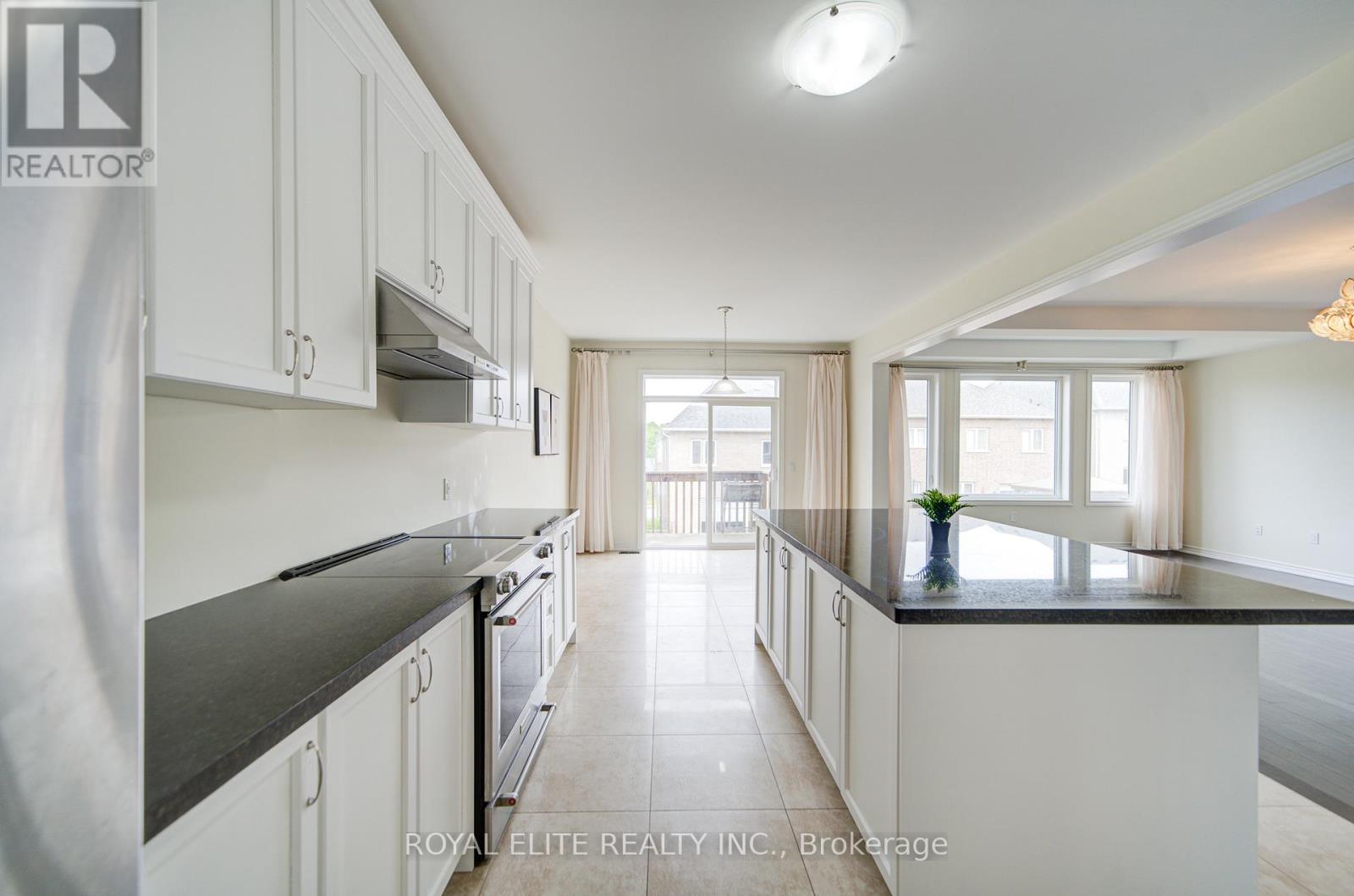 7 Goldeneye Drive, East Gwillimbury, Ontario  L9N 0S6 - Photo 14 - N12376911