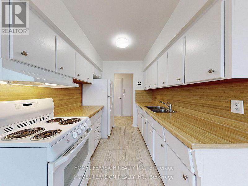 3 - 9901 Yonge Street, Richmond Hill, Ontario  L4C 1V1 - Photo 11 - N12376972