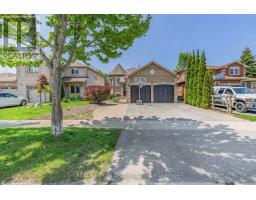 22 DYKSTRA DRIVE, Barrie, Ontario