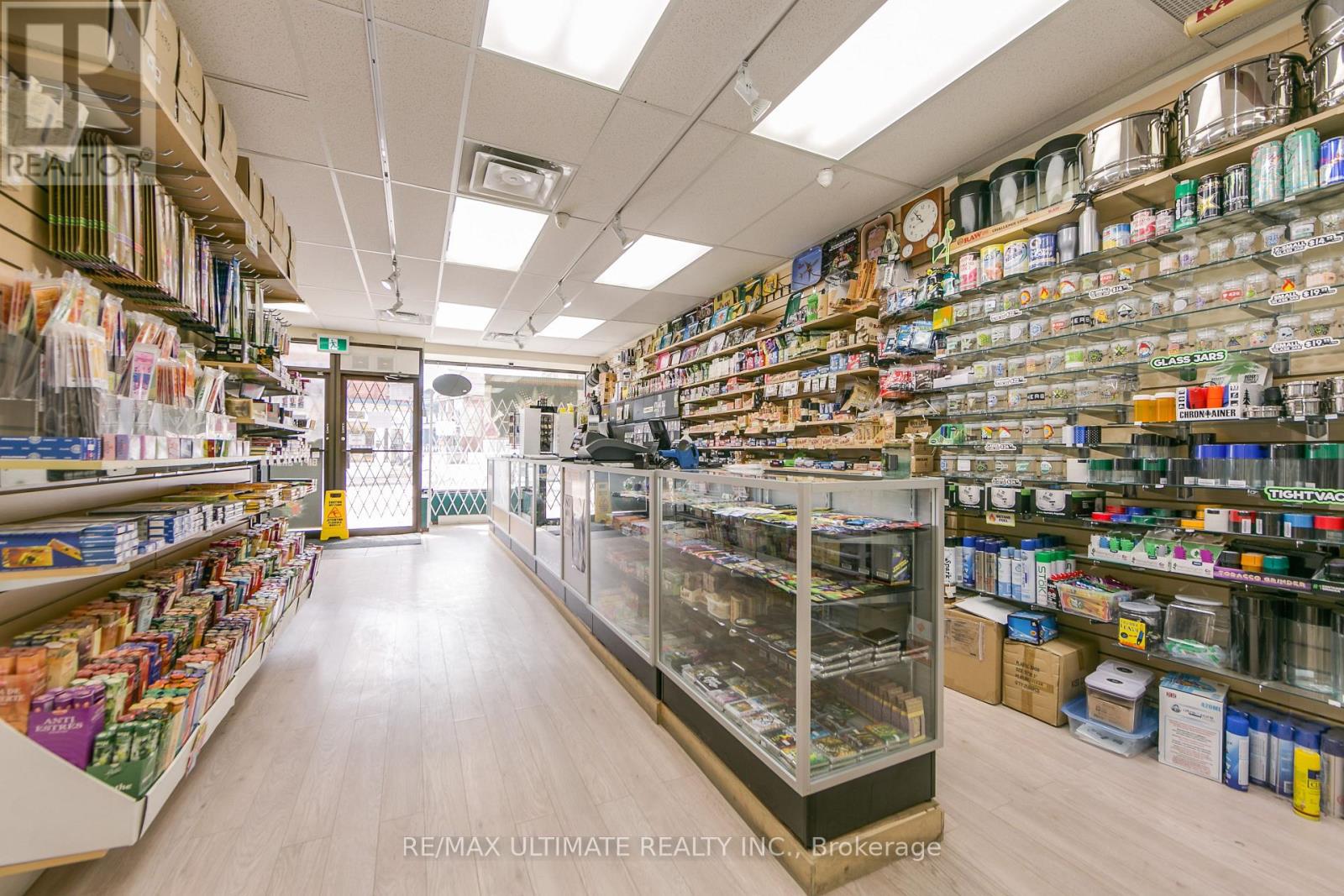 1424 Bloor Street W, Toronto, Ontario  M6P 3L5 - Photo 2 - W12376969