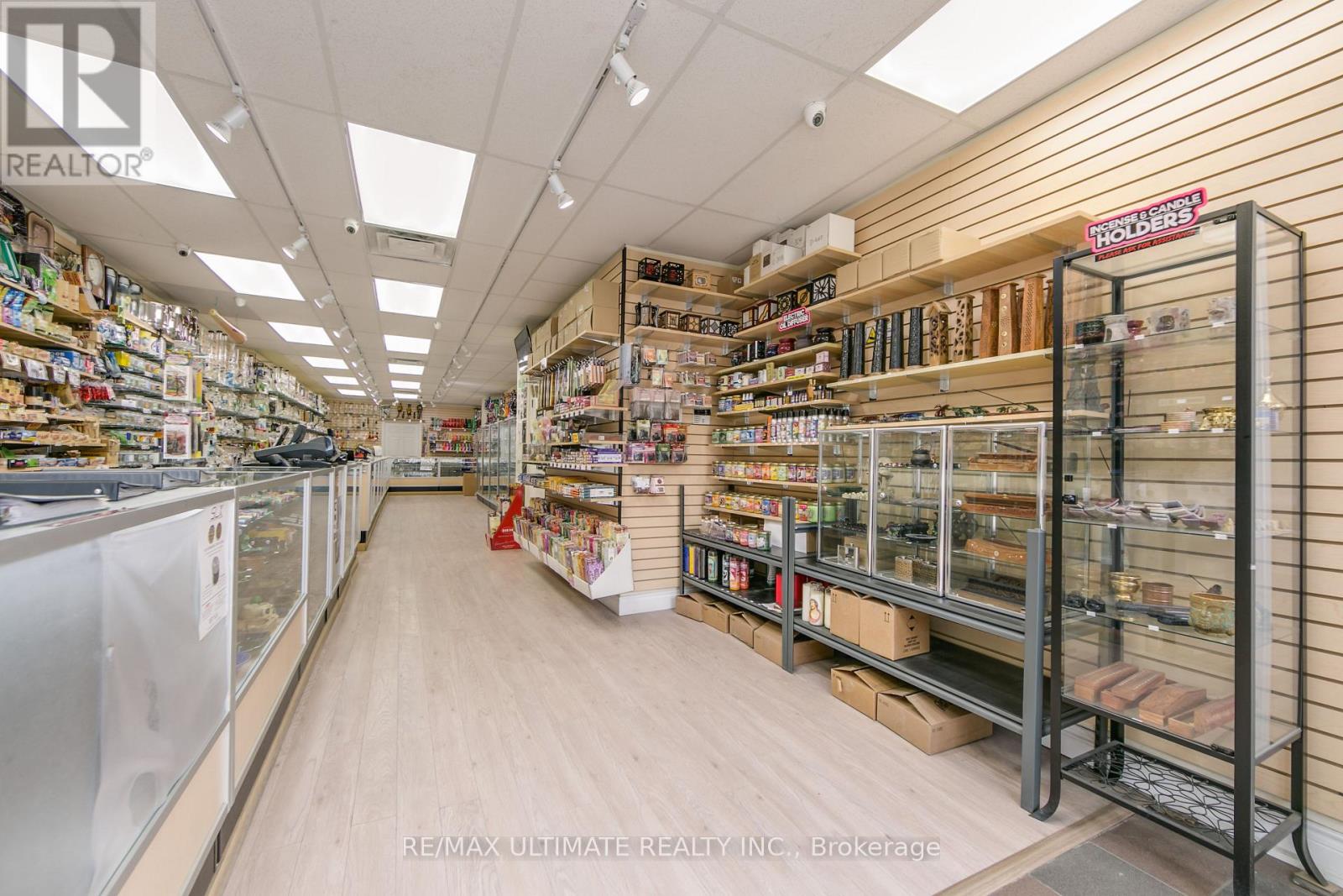 1424 Bloor Street W, Toronto, Ontario  M6P 3L5 - Photo 3 - W12376969