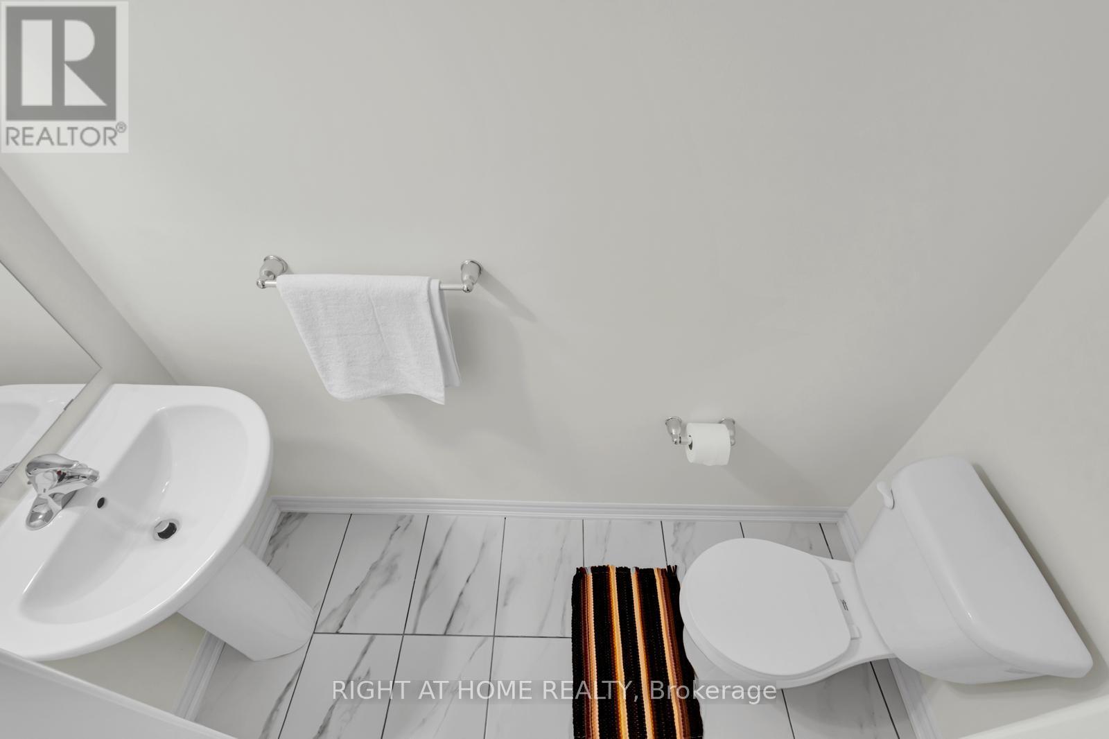 1125 Trailsview Avenue E, Cobourg, Ontario  K9A 4J5 - Photo 13 - X12376244