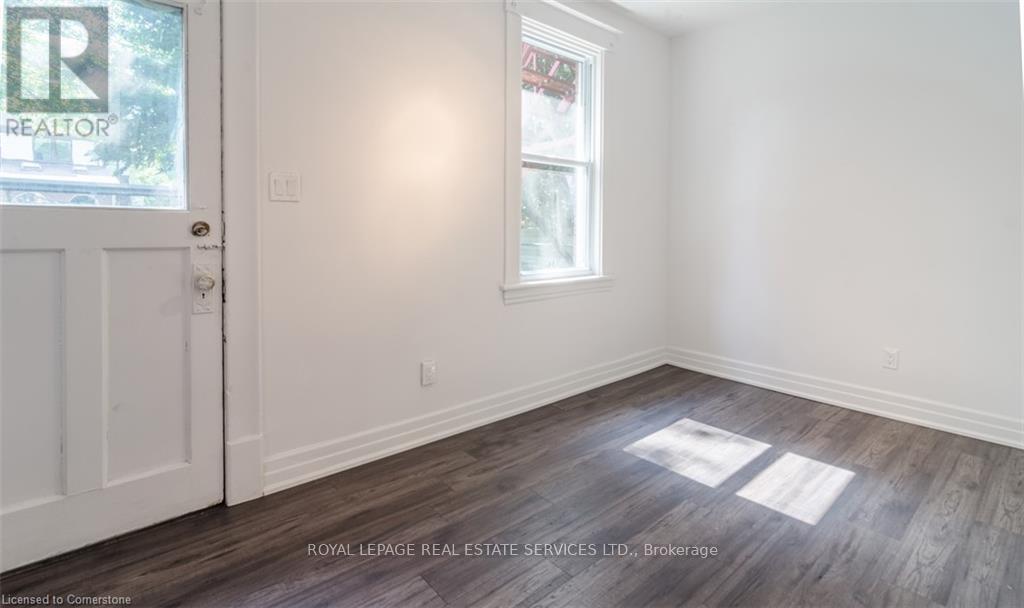 115 Spadina Avenue, Hamilton (Stripley), Ontario  L8M 2X4 - Photo 15 - X12376843