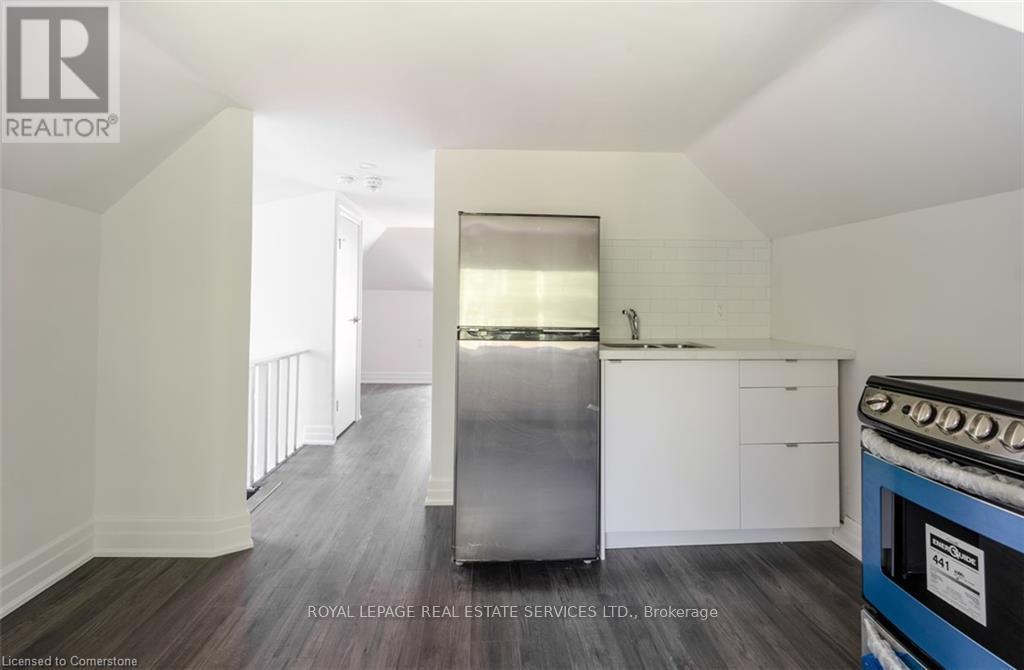 115 Spadina Avenue, Hamilton (Stripley), Ontario  L8M 2X4 - Photo 24 - X12376843