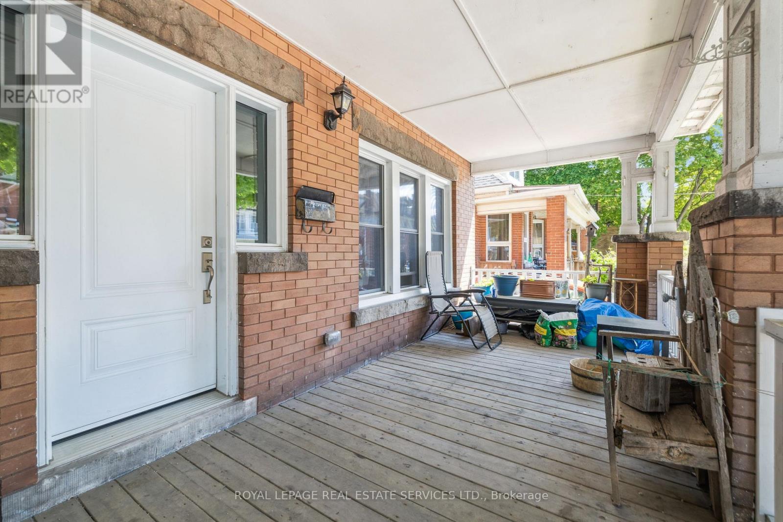115 Spadina Avenue, Hamilton (Stripley), Ontario  L8M 2X4 - Photo 6 - X12376843