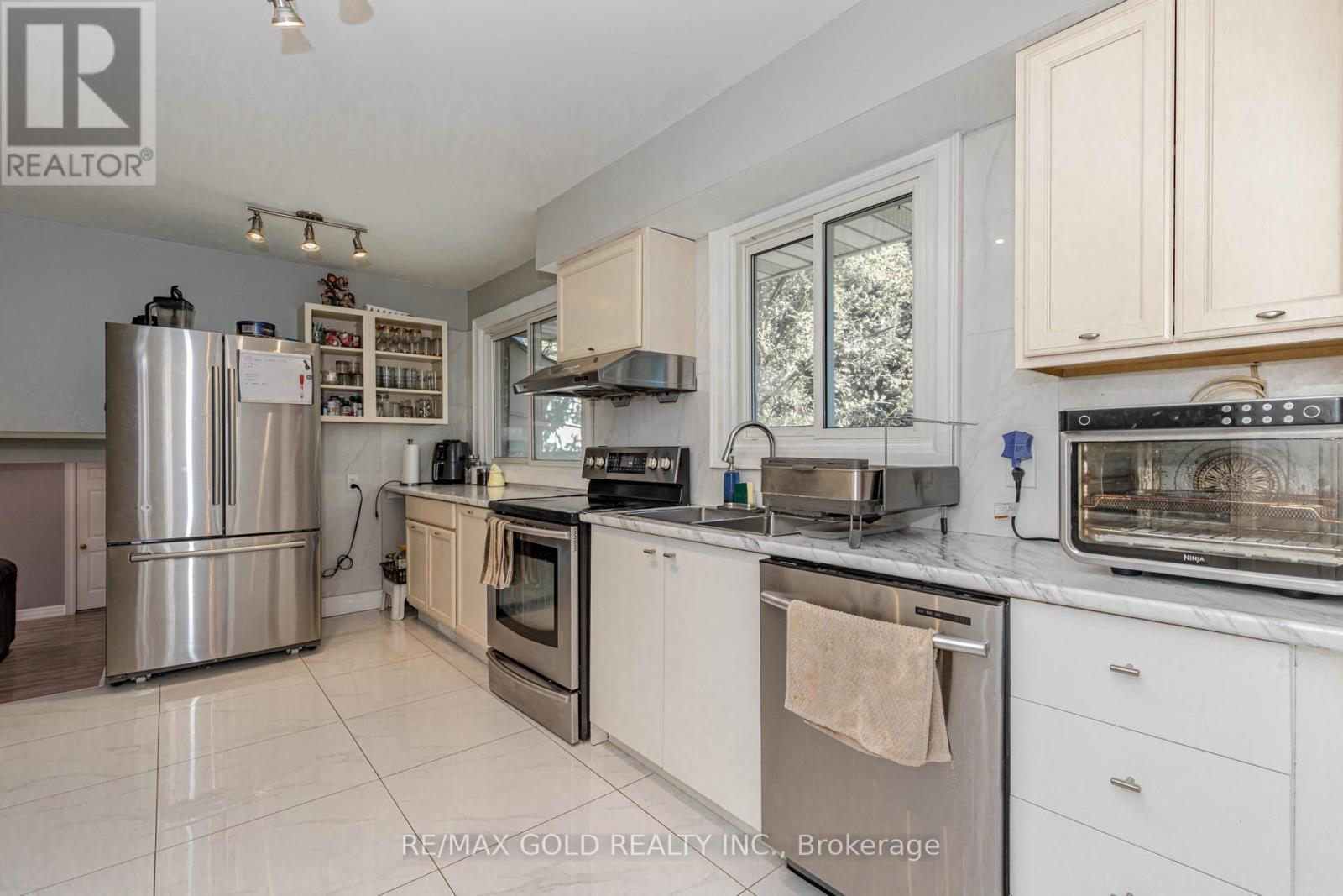 9109 Wellington Rd 50, Erin, Ontario  L7J 2L8 - Photo 27 - X12376903