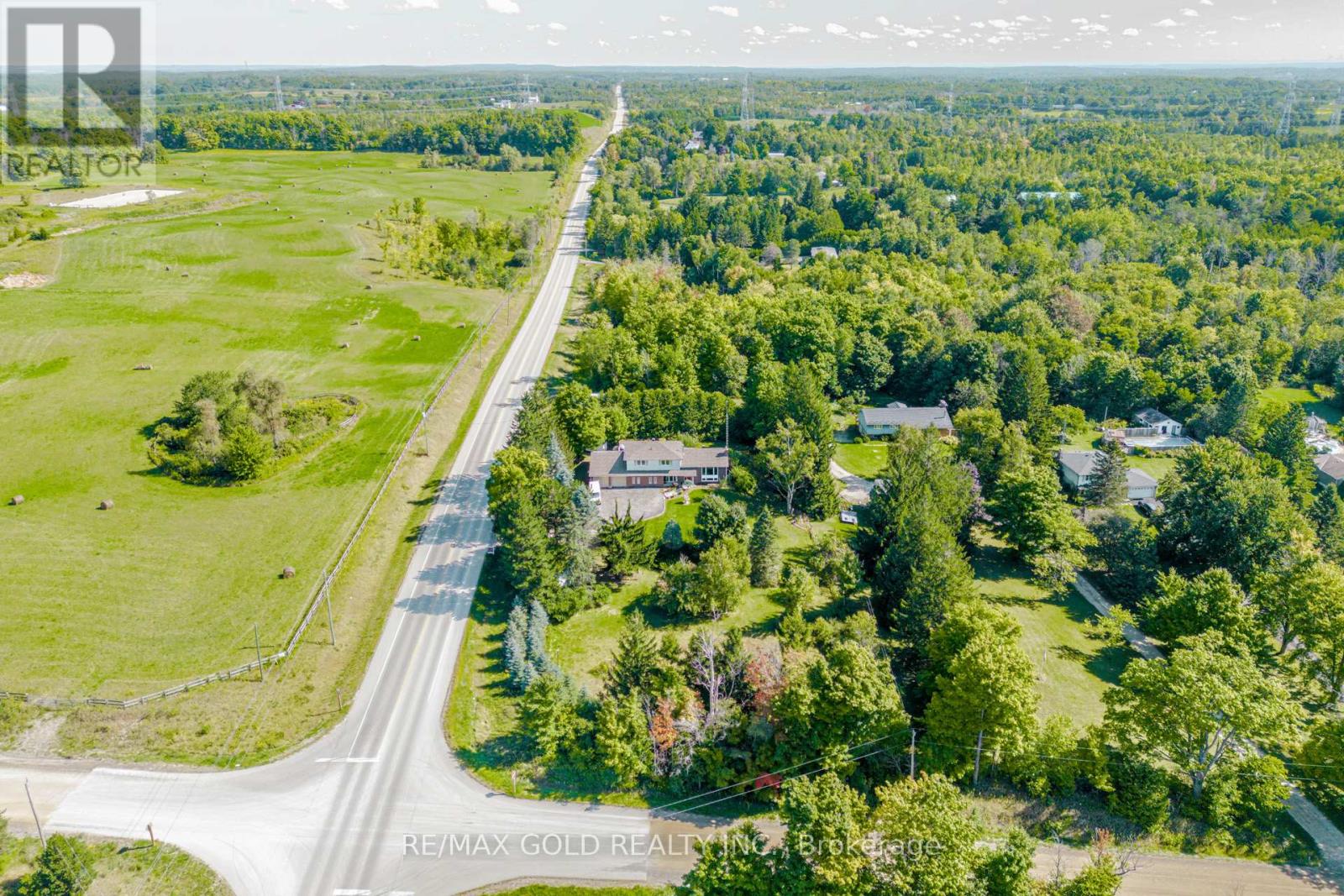 Property at 9109 WELLINGTON RD 50 image 4