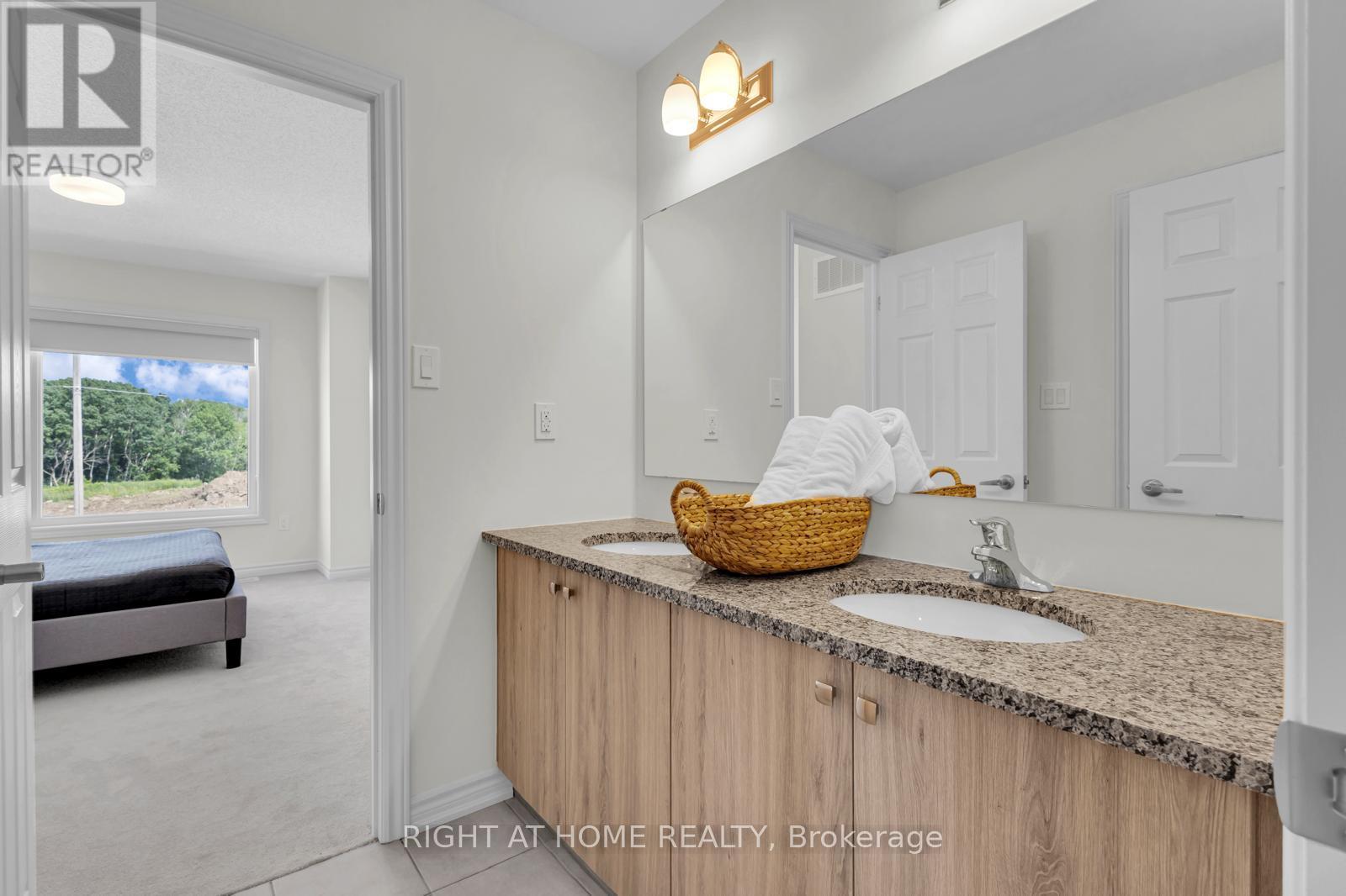 1125 Trailsview Avenue E, Cobourg, Ontario  K9A 4J5 - Photo 19 - X12376244