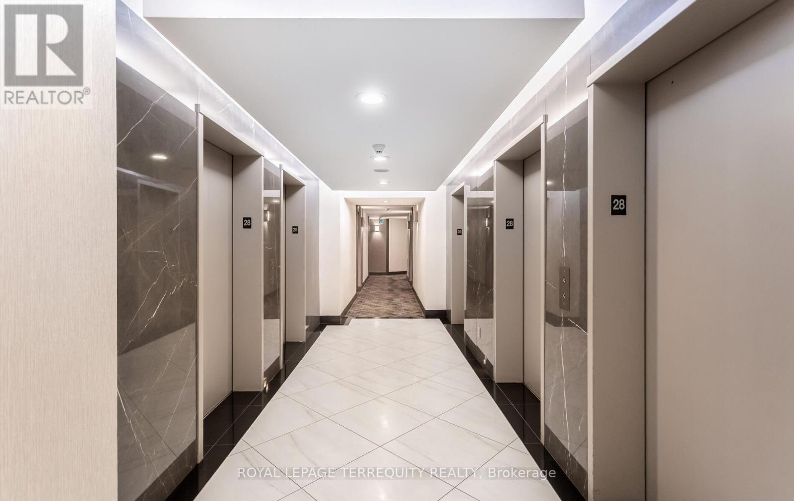 2828 - 3888 Duke Of York Boulevard, Mississauga, Ontario  L5B 4P5 - Photo 41 - W12373985