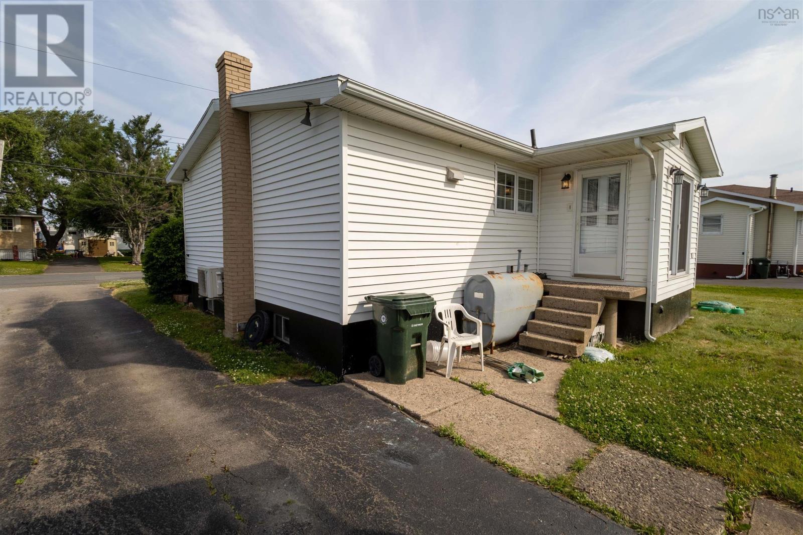 116 Brookland Street, Glace Bay, Nova Scotia  B1A 1B4 - Photo 30 - 202519518