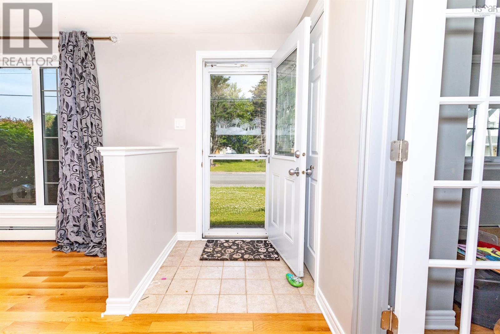 116 Brookland Street, Glace Bay, Nova Scotia  B1A 1B4 - Photo 13 - 202519518
