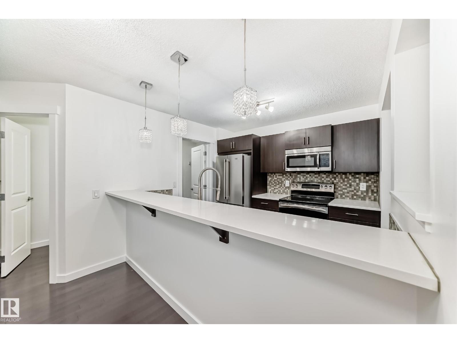 359 Simmonds Wy, Leduc, Alberta  T9E 0T9 - Photo 3 - E4455769
