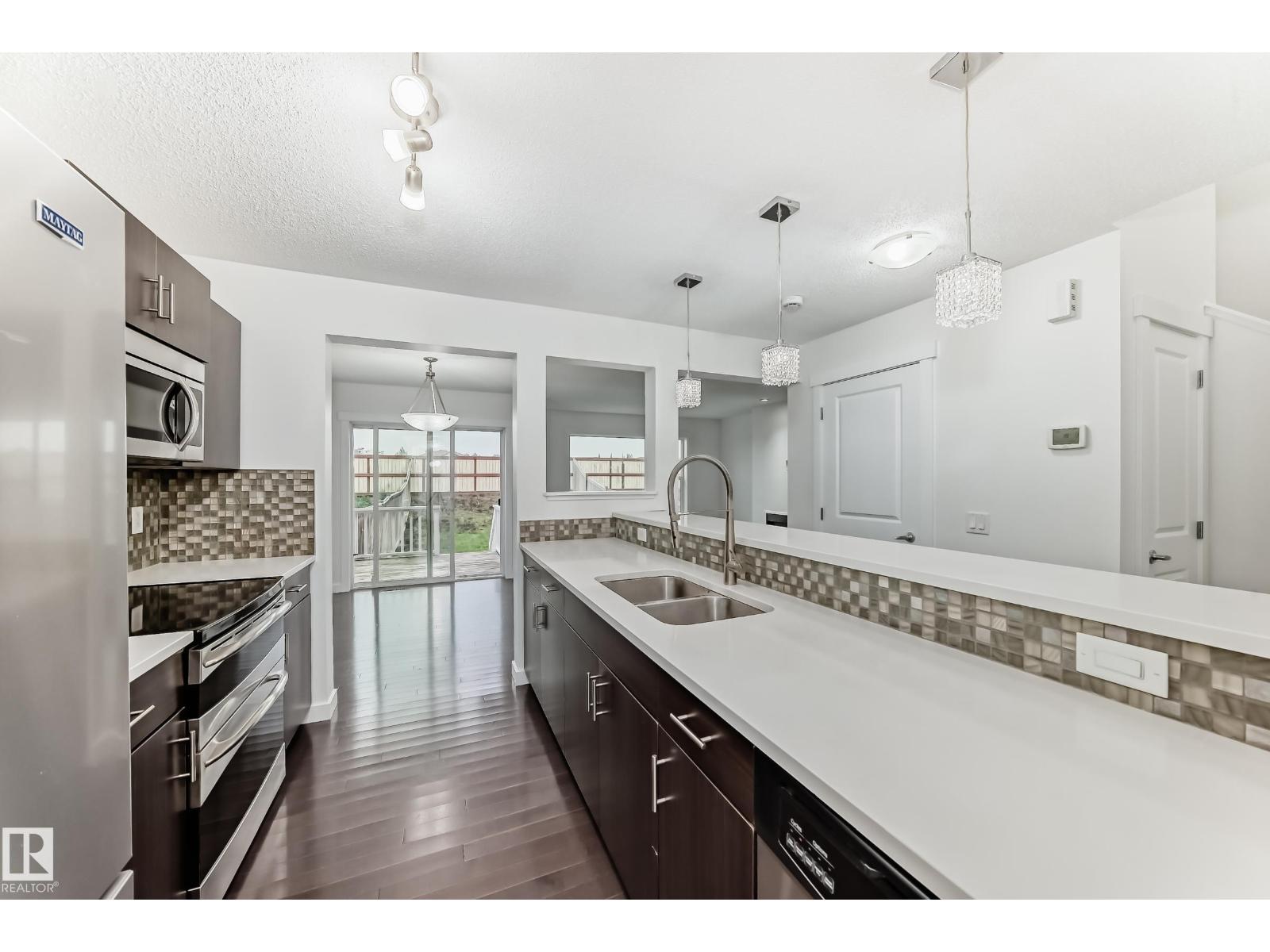 359 Simmonds Wy, Leduc, Alberta  T9E 0T9 - Photo 5 - E4455769
