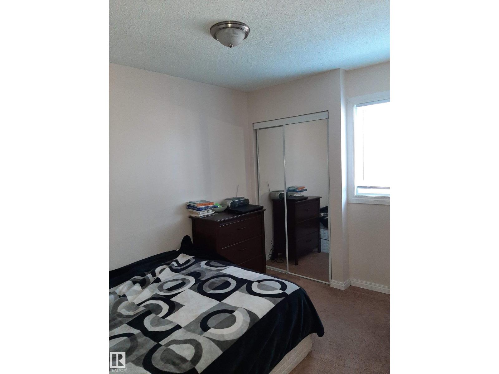 1068 Lakewood Rd N Nw, Edmonton, Alberta  T6K 3T7 - Photo 33 - E4455771