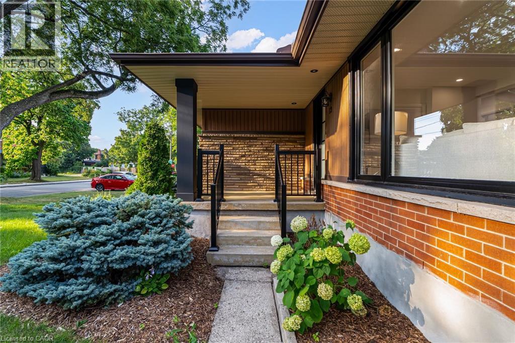 13 Skyland Drive, Hamilton, Ontario  L9A 3B9 - Photo 3 - 40765586