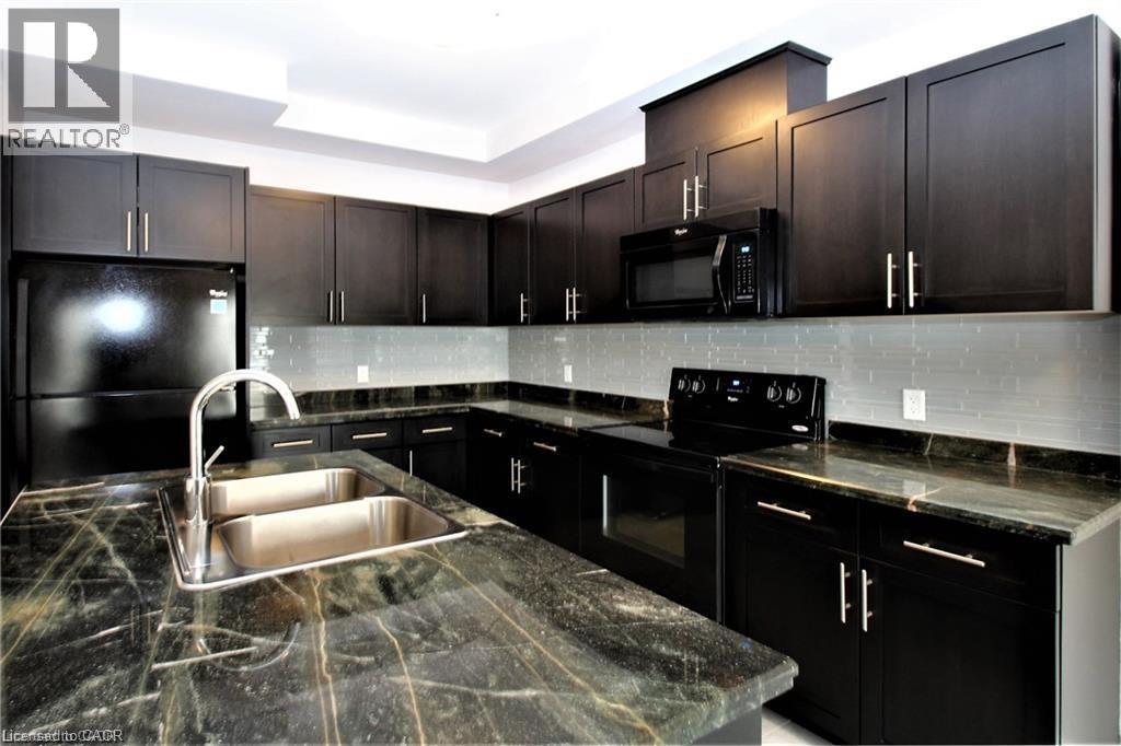 11 Sonoma Valley Crescent, Hamilton, Ontario  L9B 0J3 - Photo 7 - 40765581
