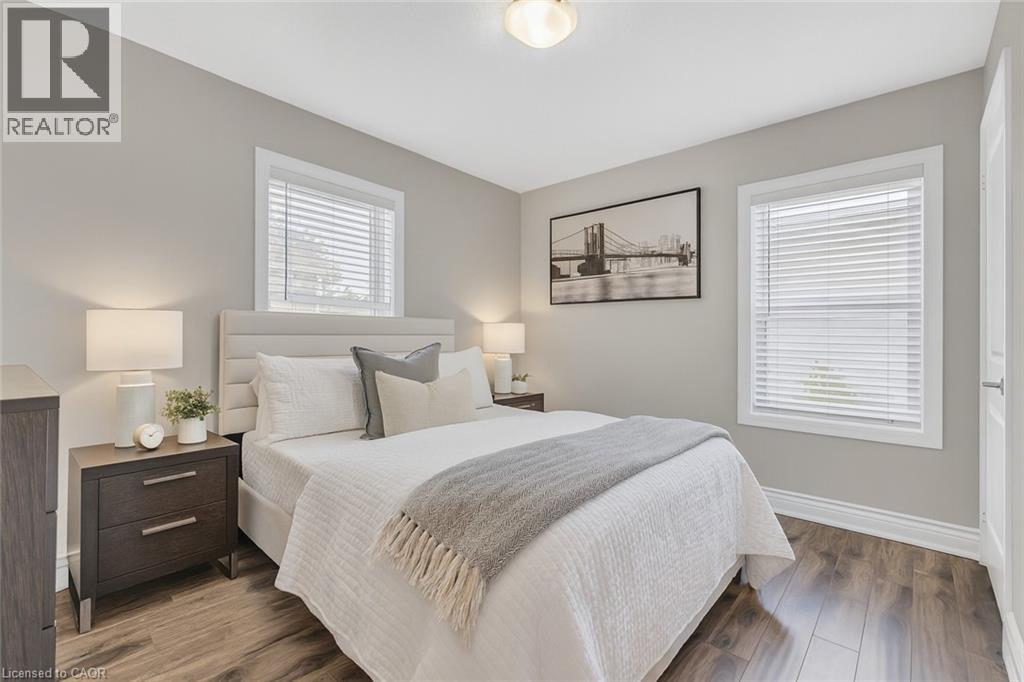 318 East 43rd Street, Hamilton, Ontario  L8T 3C7 - Photo 11 - 40765448