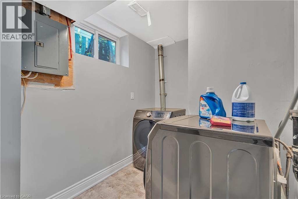 318 East 43rd Street, Hamilton, Ontario  L8T 3C7 - Photo 32 - 40765448