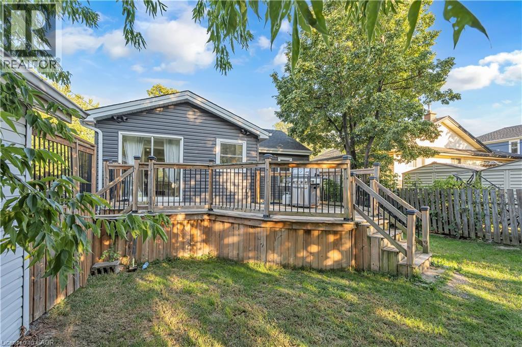 318 East 43rd Street, Hamilton, Ontario  L8T 3C7 - Photo 38 - 40765448
