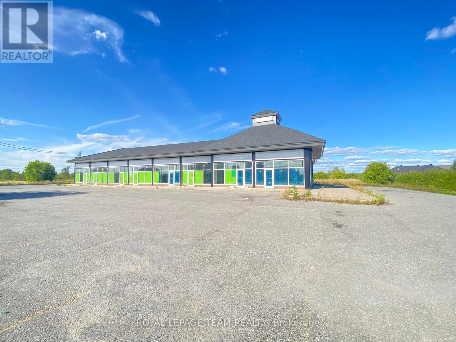 2 - 2808 Dunrobin Road, Ottawa, Ontario  K0A 1T0 - Photo 3 - X12377218