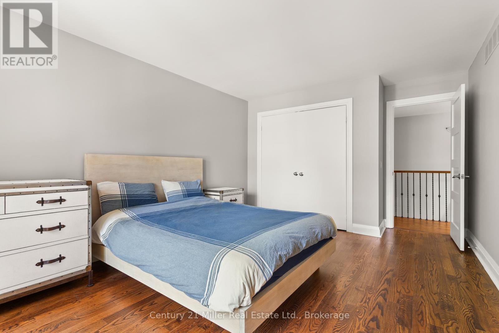 412 Maple Grove Drive, Oakville, Ontario  L6J 4V7 - Photo 27 - W12377325