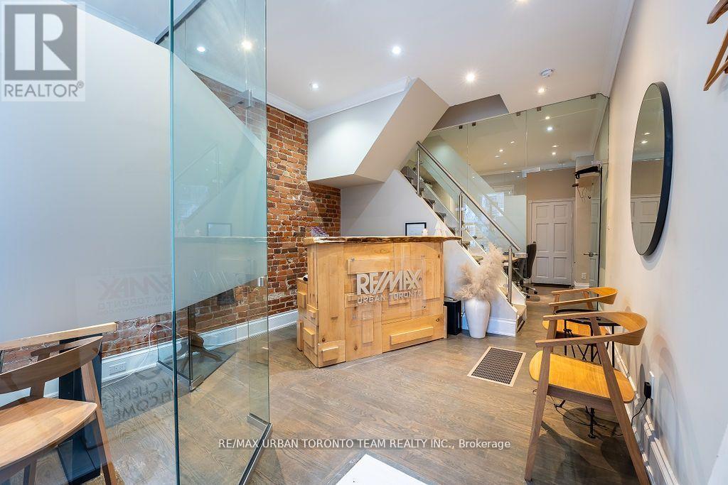 502 King Street E, Toronto (Moss Park), Ontario  M5A 1M1 - Photo 1 - C12376979