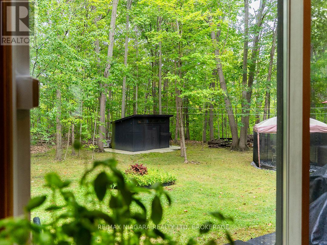 4121 Fox Road, Fort Erie, Ontario  L0S 1S0 - Photo 15 - X12377256