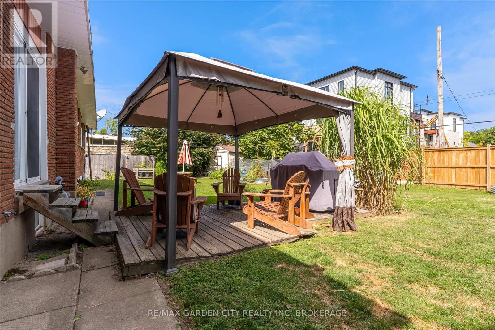 15 Jasmin Crescent, St. Catharines, Ontario  L2T 2B9 - Photo 26 - X12377321