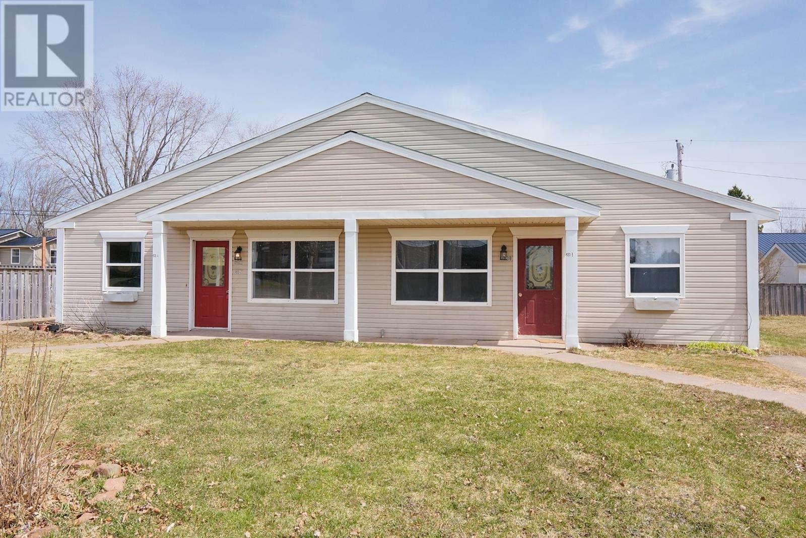 633 A&b Princess Street, Montague, Prince Edward Island  C0A 1R0 - Photo 1 - 202522244