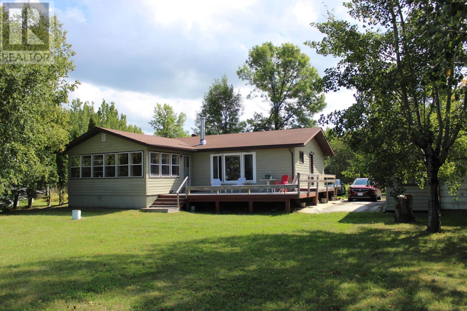 93 Stintzi Dr E, Morson, Ontario  P0W 1J0 - Photo 1 - TB252754