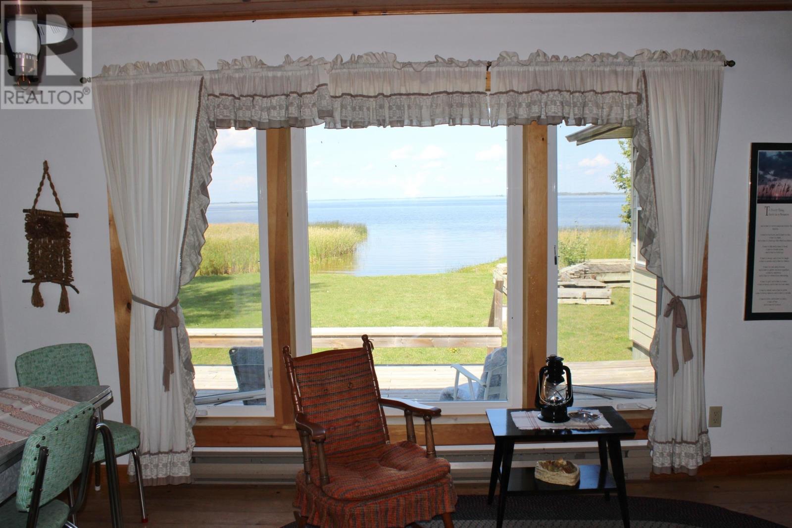 93 Stintzi Dr E, Morson, Ontario  P0W 1J0 - Photo 22 - TB252754