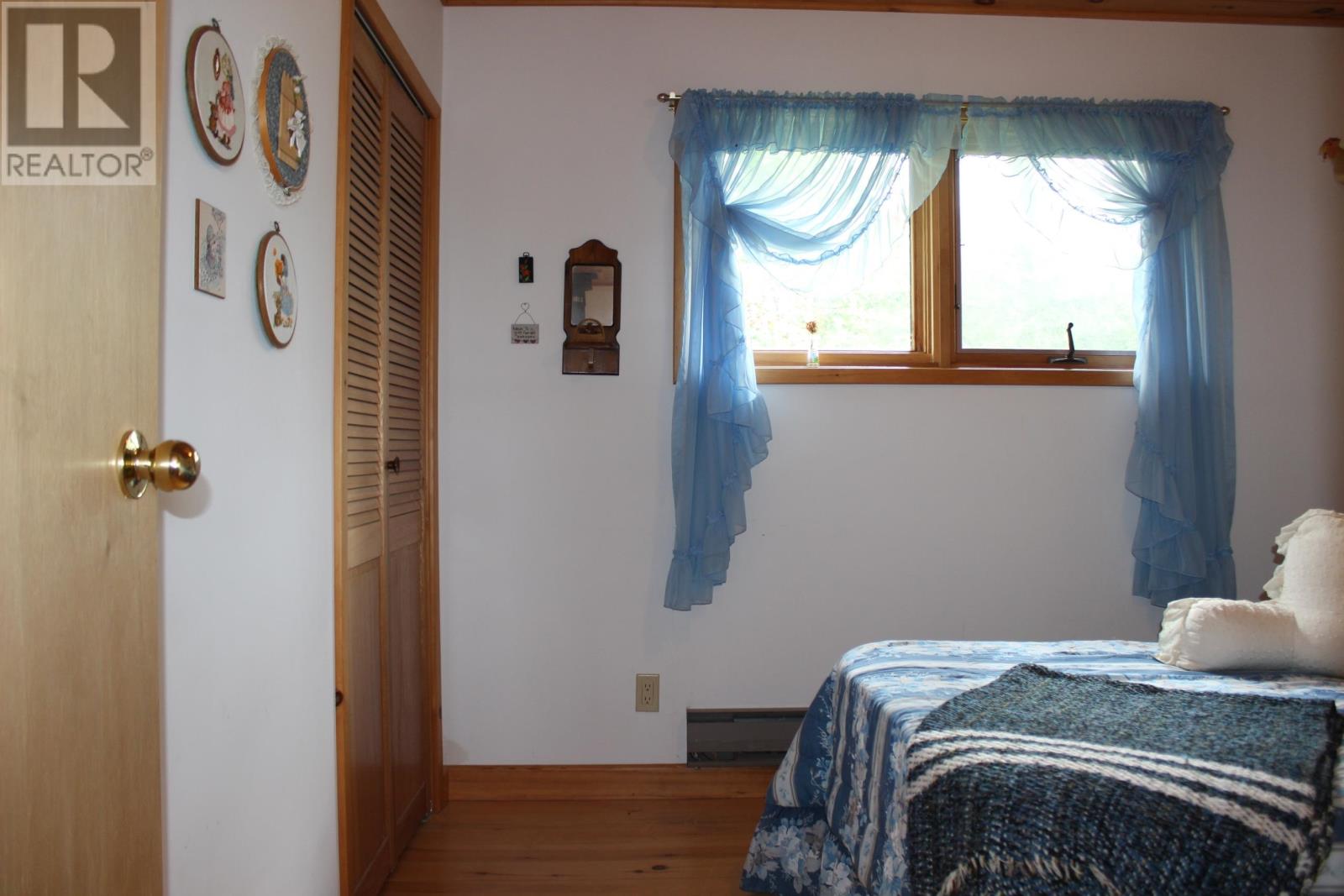 93 Stintzi Dr E, Morson, Ontario  P0W 1J0 - Photo 32 - TB252754
