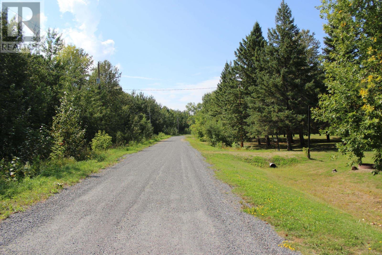 93 Stintzi Dr E, Morson, Ontario  P0W 1J0 - Photo 44 - TB252754