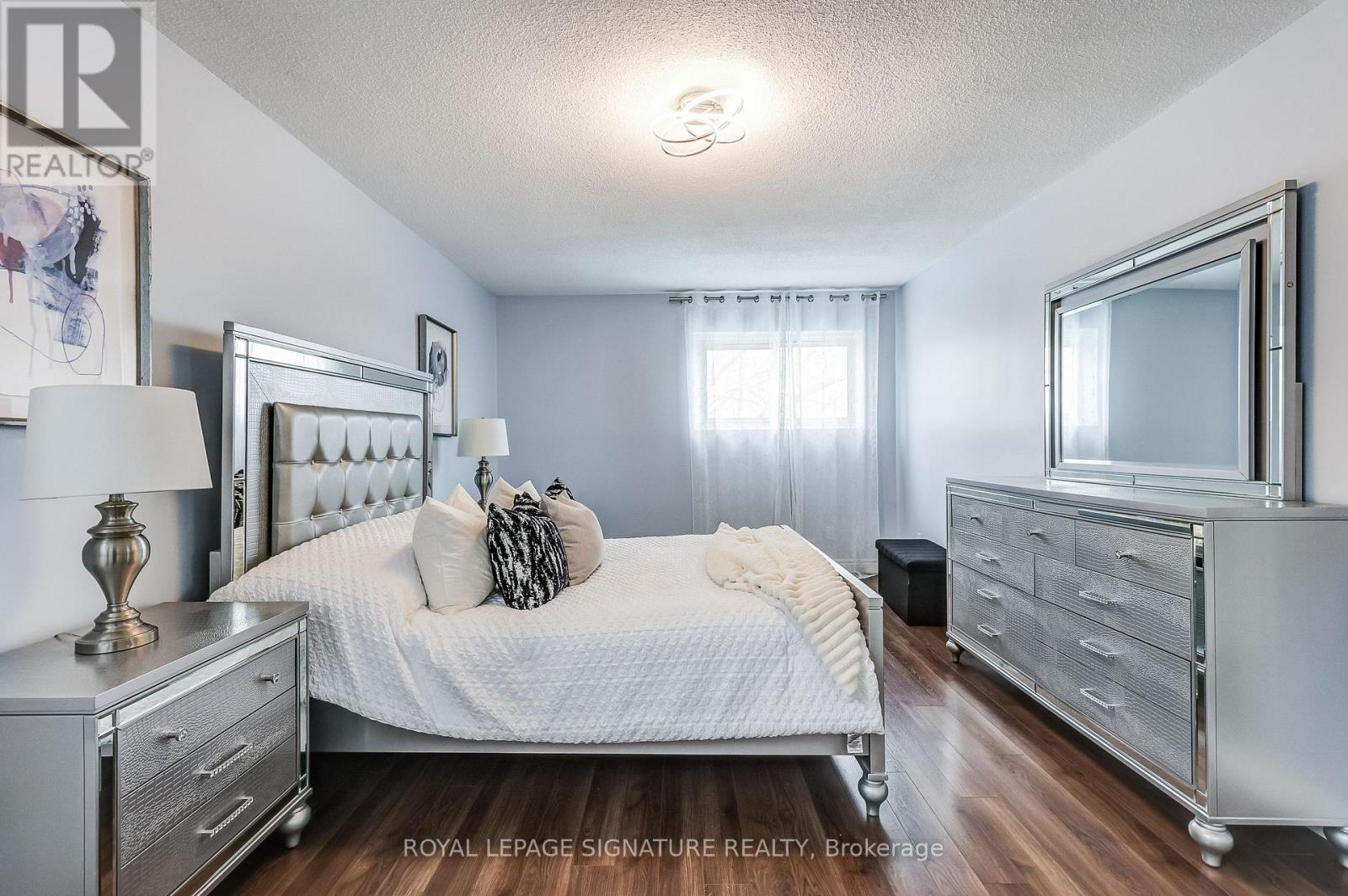 1773 Meadowview Avenue, Pickering (Amberlea), Ontario  L1V 3G7 - Photo 17 - E12377062
