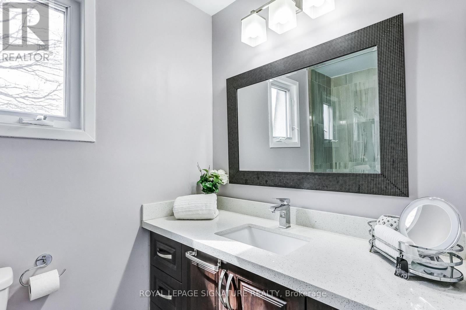 1773 Meadowview Avenue, Pickering (Amberlea), Ontario  L1V 3G7 - Photo 23 - E12377062